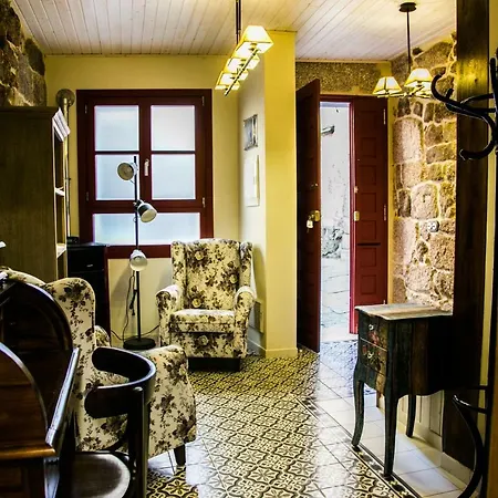 Сasa de vacaciones A Casa Da Igrexa Ribadavia